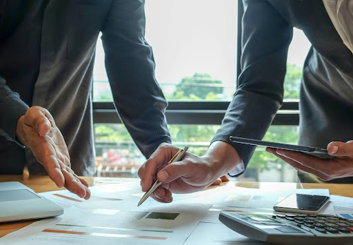 Team is summarizing to work